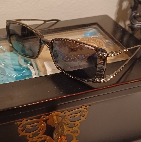Versace Accessories - AUTH VERSACE CHARCOAL Y2K SWAROVSKI CRYSTALS LOGO RETRO SUNGLASSES EUC